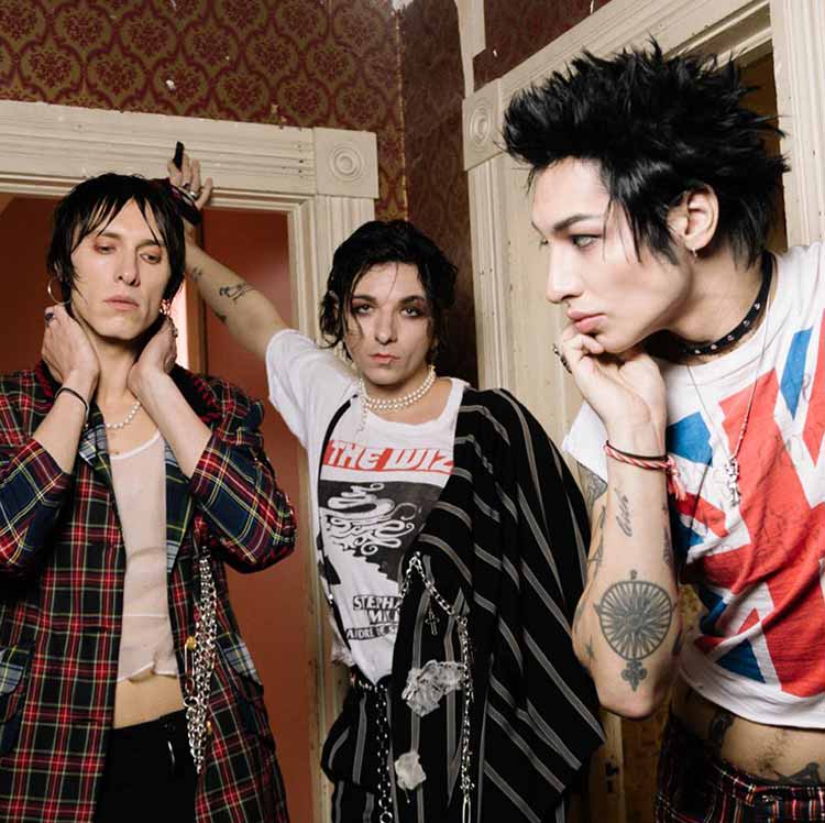 Palaye Royale